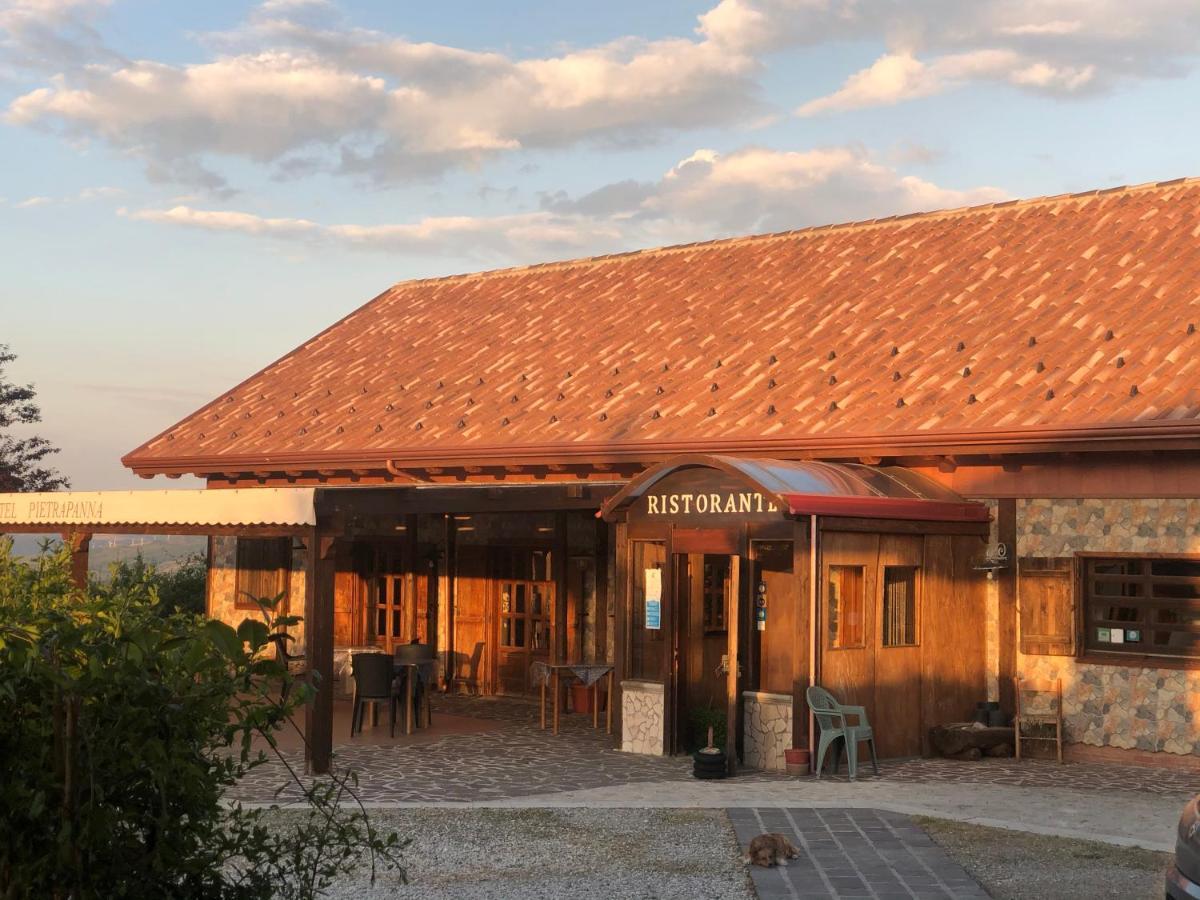 Hotel Pietrapanna Calvello 외부 사진