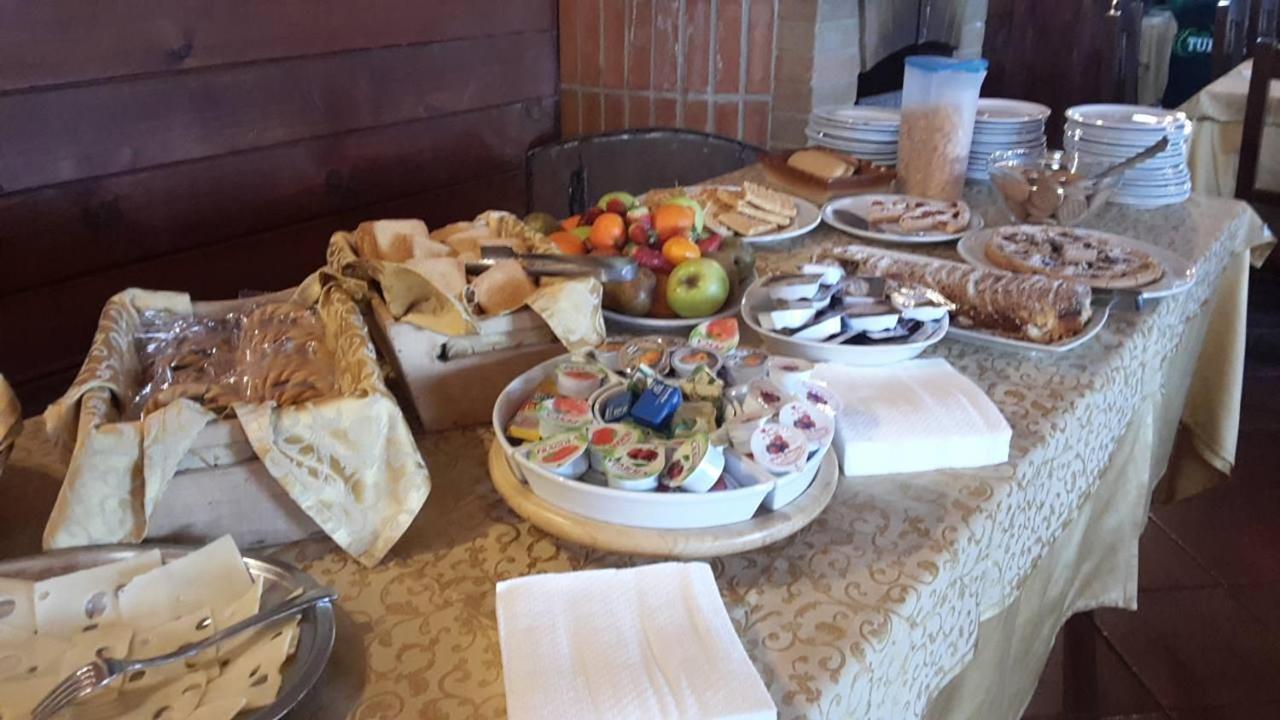 Hotel Pietrapanna Calvello 외부 사진